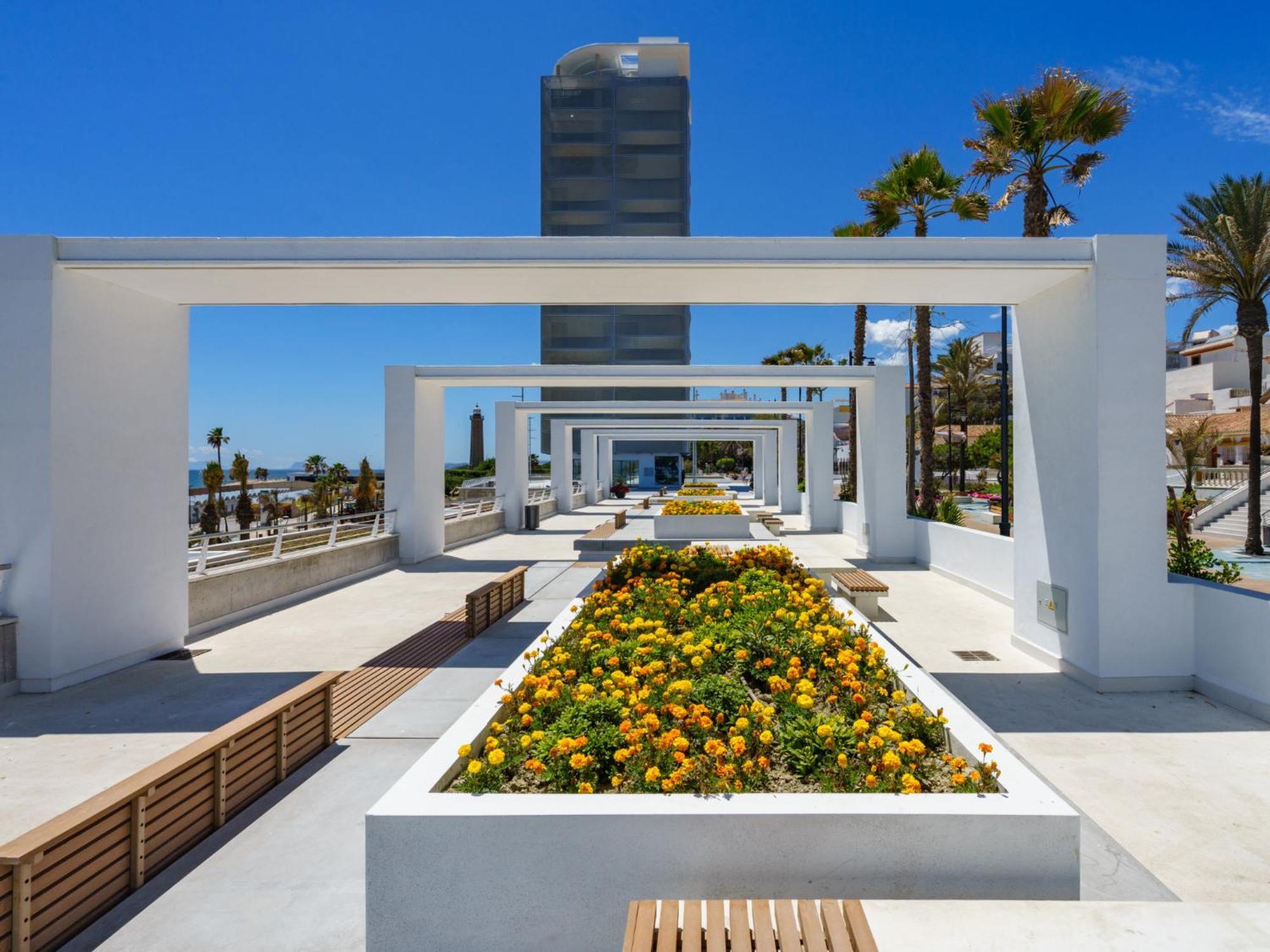Apartment Plaza De Las Flores By Interhome 埃斯特波纳 外观 照片