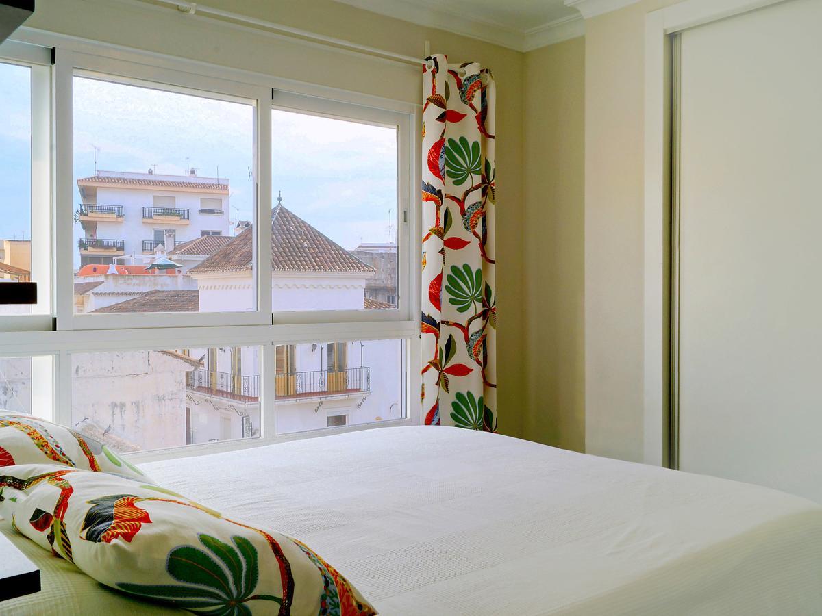 Apartment Plaza De Las Flores By Interhome 埃斯特波纳 外观 照片